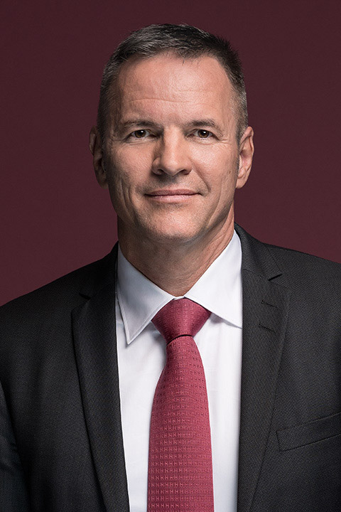 Volker Kregelin, Chief Officer Mobile / Stationary Transportation Technology