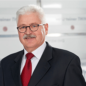 Dr. Eberhard Kroth,